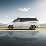 mpv商务车-白色日租120,月租3800